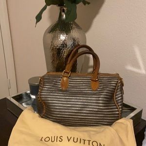 Limited edition Louis Vuitton purse
